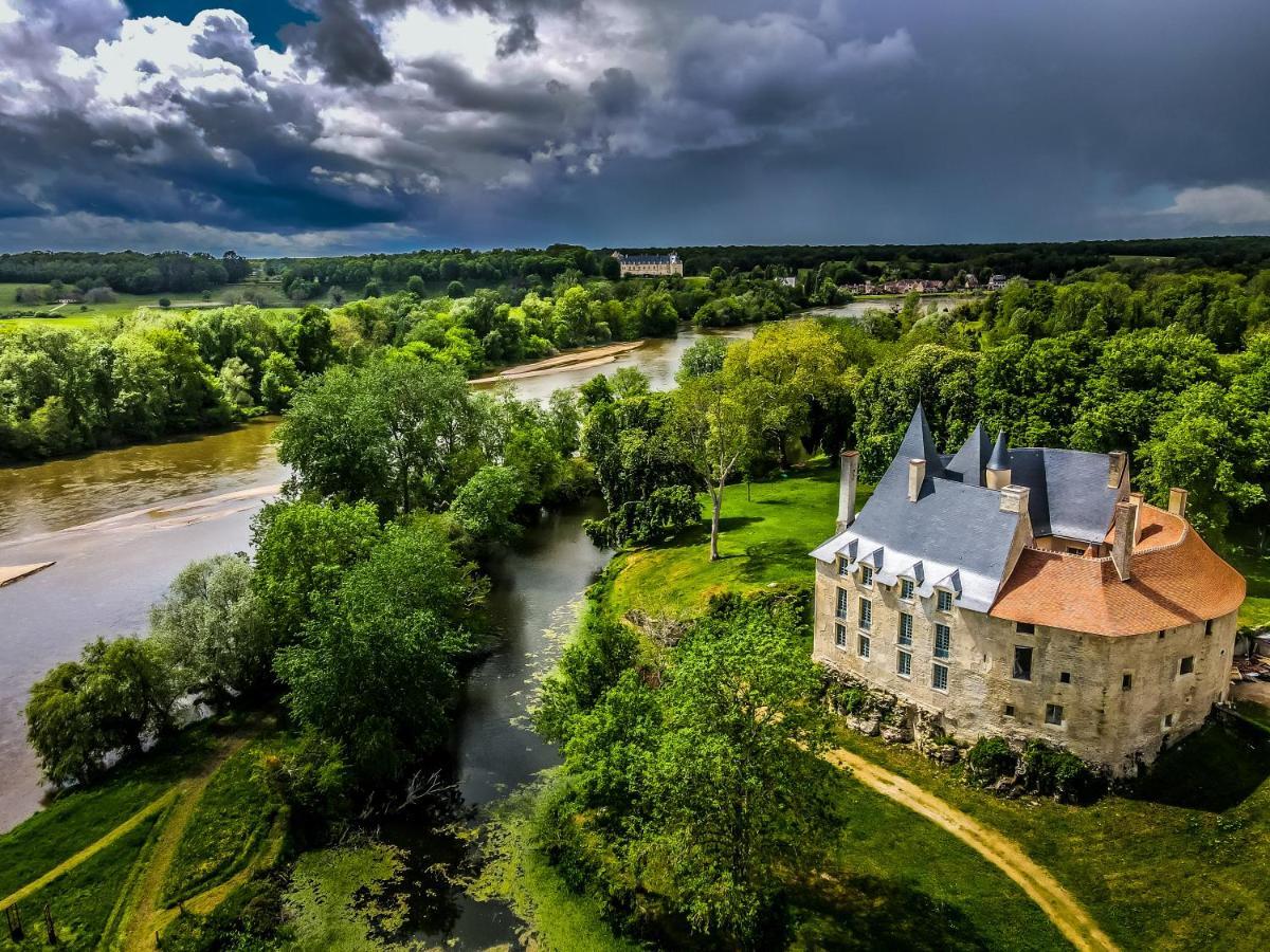 Un Chateau En Bourgogne Saincaize-Meauce Εξωτερικό φωτογραφία